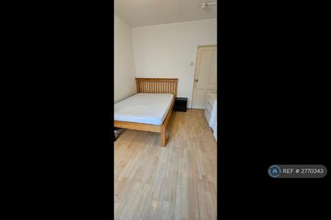 undefined, Old Castle Street, London, E1