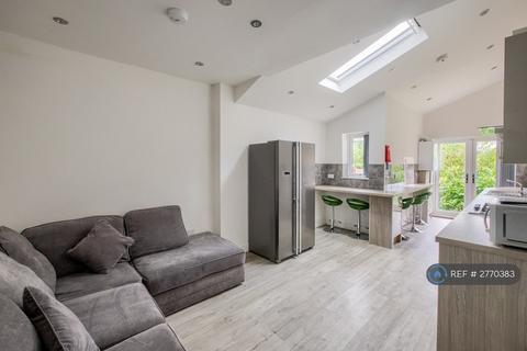 1 bedroom in a house share to rent, Terry Road, Coventry, CV1