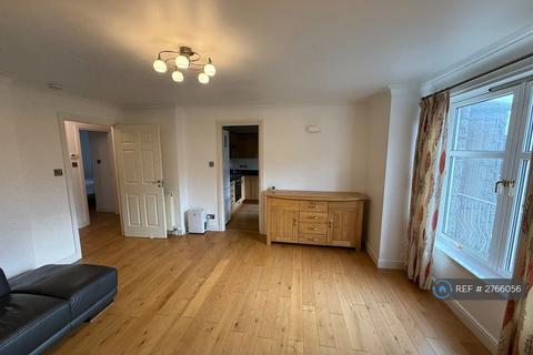 2 bedroom flat to rent, Willowgate Close, Aberdeen, AB11