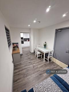 undefined, Fir Tree Close, Swindon, SN2