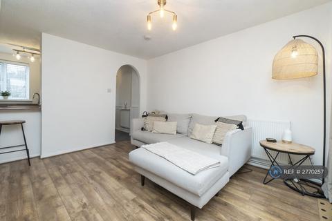 1 bedroom terraced house to rent, Oaktree Crescent, Bradley Stoke, Bristol, BS32
