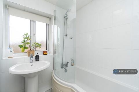 1 bedroom terraced house to rent, Oaktree Crescent, Bradley Stoke, Bristol, BS32
