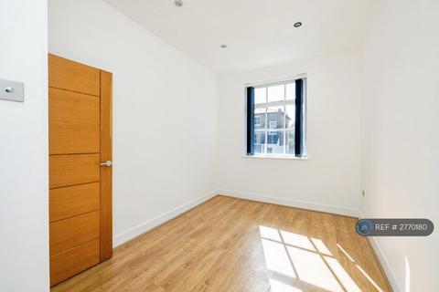 undefined, Colvestone Crescent, London, E8