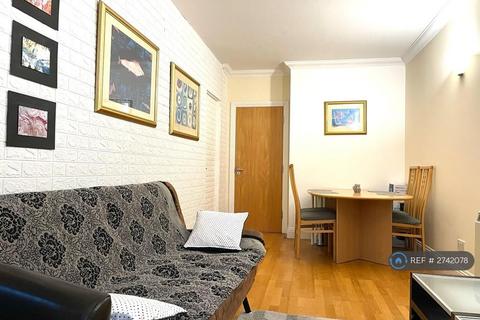 undefined, Aegon House, London, E14