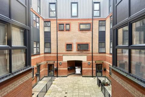 undefined, Back of the Walls, Hampshire SO14