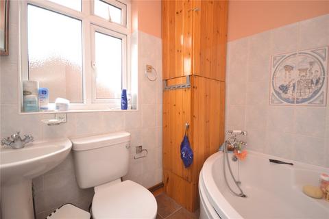 1 bedroom apartment to rent, Durnsford Road, Bounds Green, London, N11