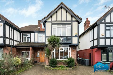 1 bedroom apartment to rent, Durnsford Road, Bounds Green, London, N11