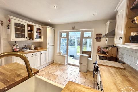 3 bedroom detached bungalow for sale, Magna Road, Bournemouth, BH11 9