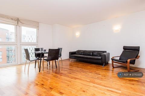 undefined, New Providence Wharf, London, E14