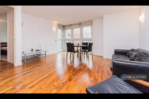 undefined, New Providence Wharf, London, E14