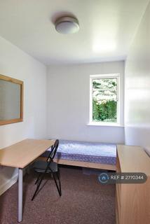 4 bedroom flat to rent, Sarum Road, Winchester, SO22