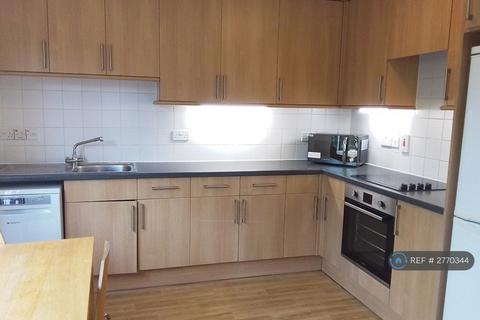 4 bedroom flat to rent, Sarum Road, Winchester, SO22