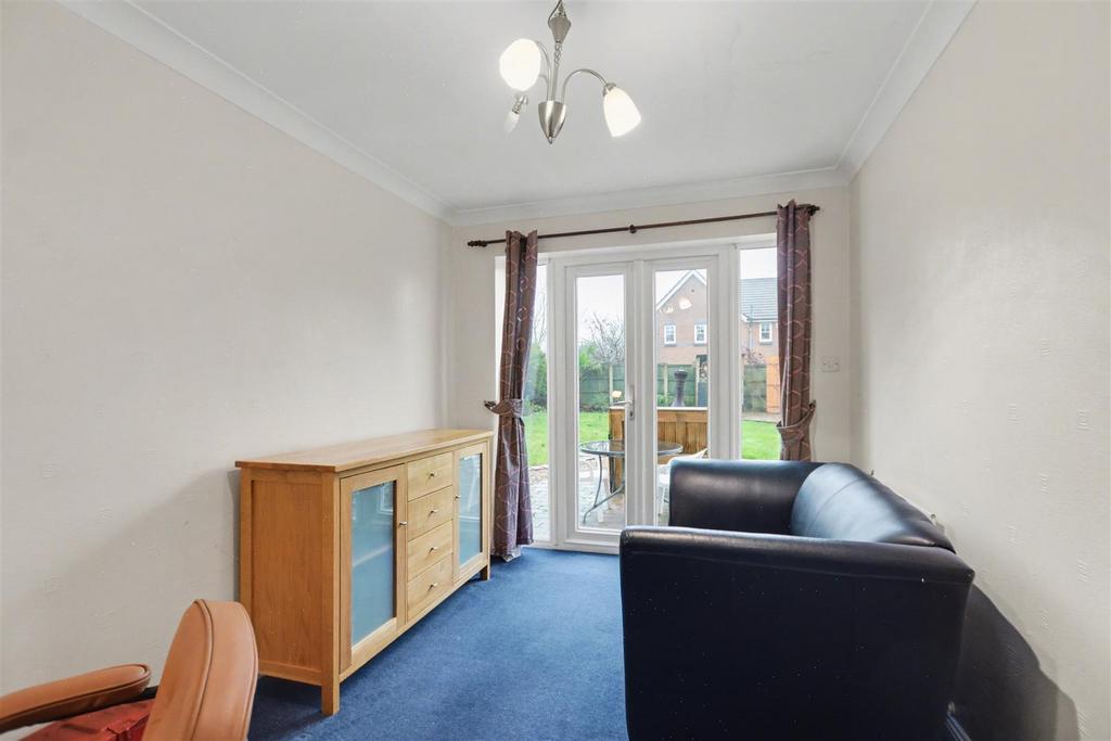 Sitting Room 1.jpeg