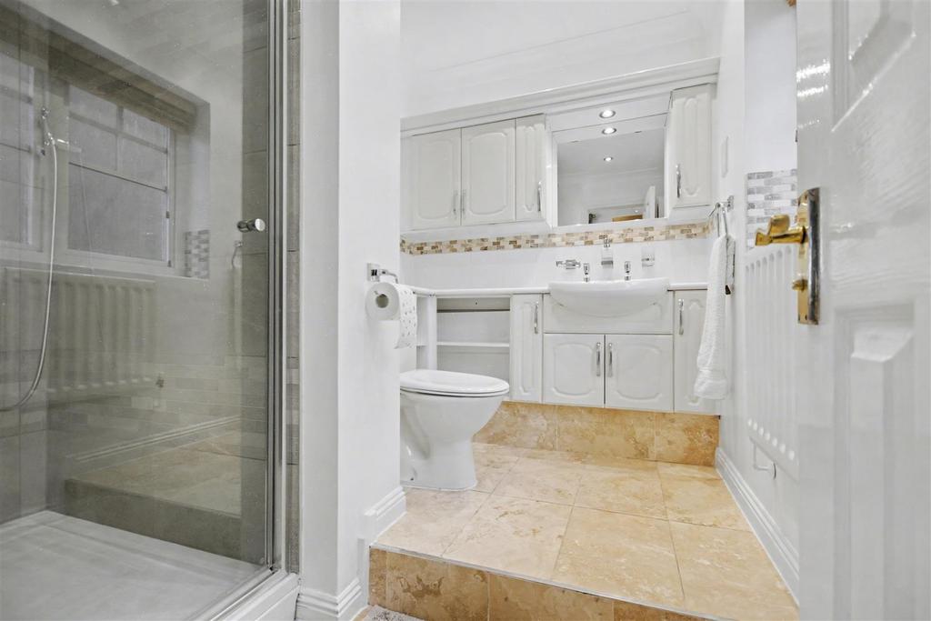 En Suite.jpeg