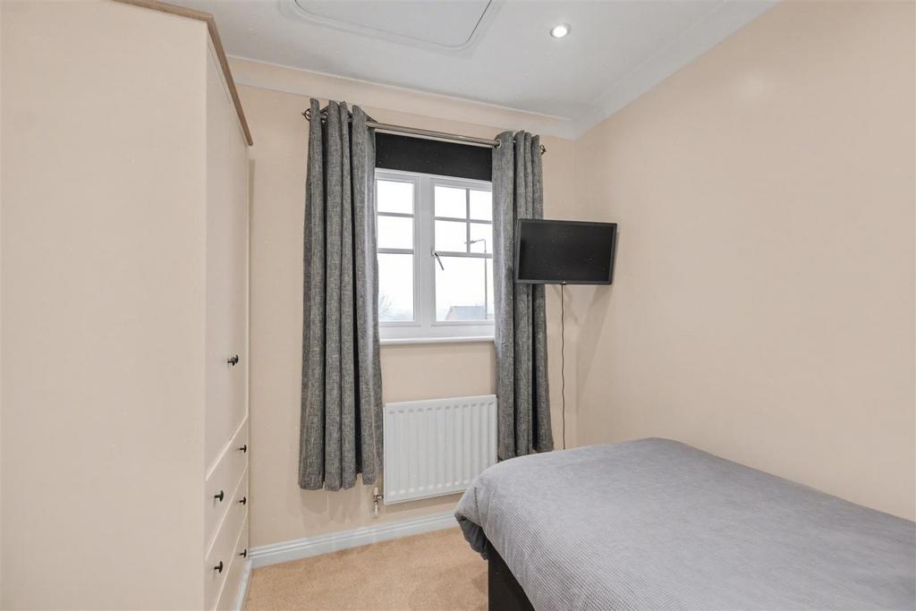 Bedroom 4 1.jpeg