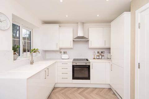 3 bedroom semi-detached house for sale, Almond Avenue, Chesterfield S43