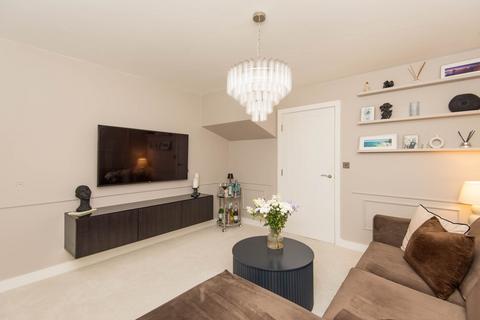 3 bedroom semi-detached house for sale, Almond Avenue, Chesterfield S43