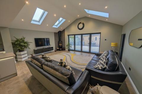 2 bedroom bungalow for sale, Mapleton Drive, Stockton-on-Tees TS20
