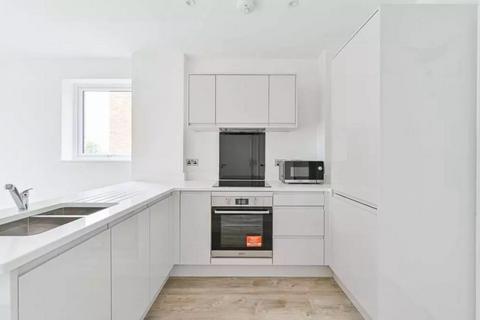 1 bedroom apartment to rent, Vousden grove, Woolwich, London, SE28