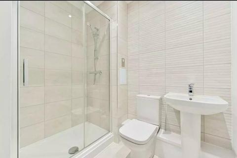 1 bedroom apartment to rent, Vousden grove, Woolwich, London, SE28