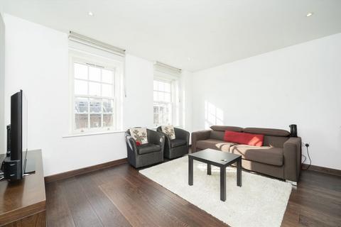 2 bedroom flat to rent, The Highway, London E1W