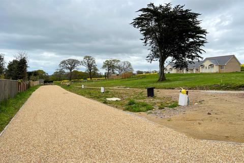 undefined, Norton Green, Isle of Wight