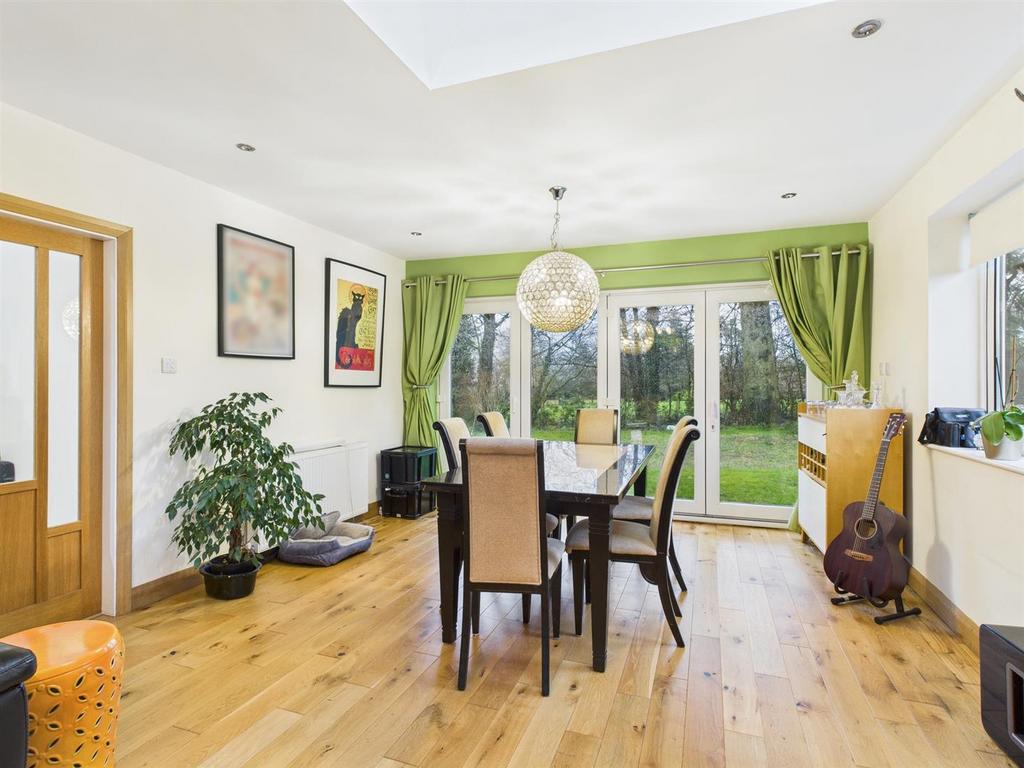 Living/Dining Room