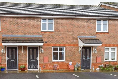 2 bedroom terraced house for sale, Teglease Gardens, Clanfield, Waterlooville, Hampshire