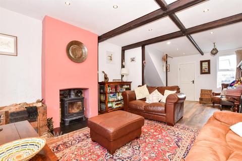 3 bedroom semi-detached house for sale, Vicarage Road, Maidstone ME18