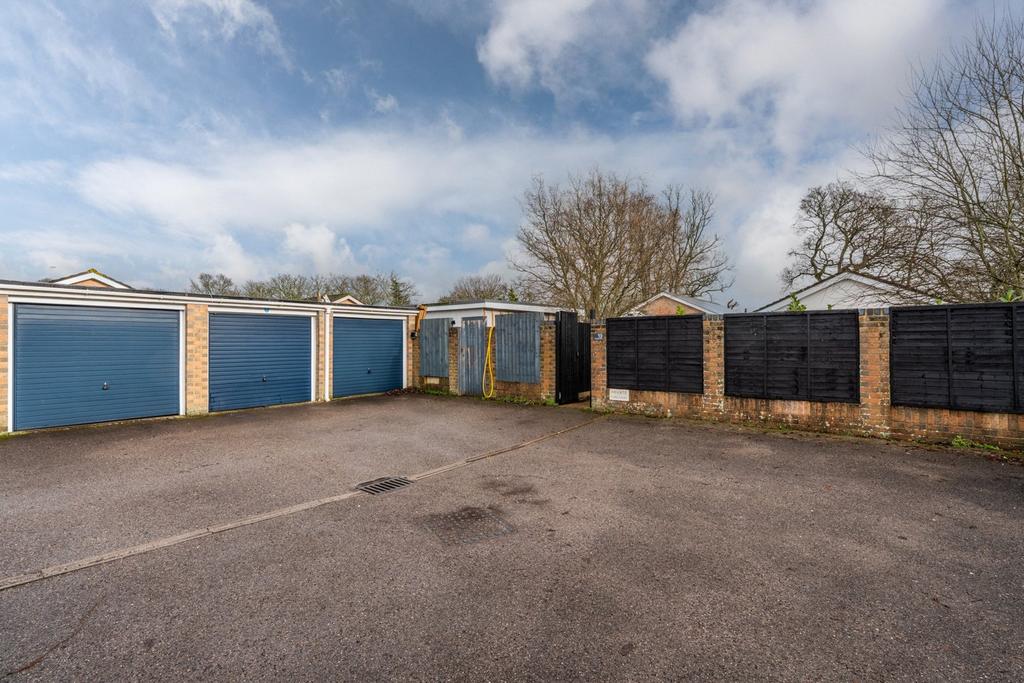 Garage Area