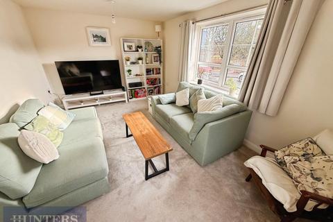 undefined, Finch Close, Alphington