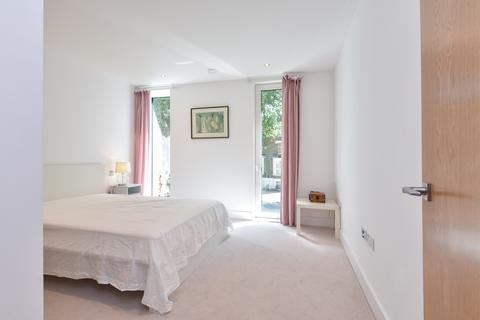 undefined, Chiswick High Road, London, W4