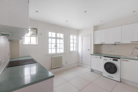 2 bedroom flat for sale, Chiltern Court, Baker Street, Marylebone, London NW1
