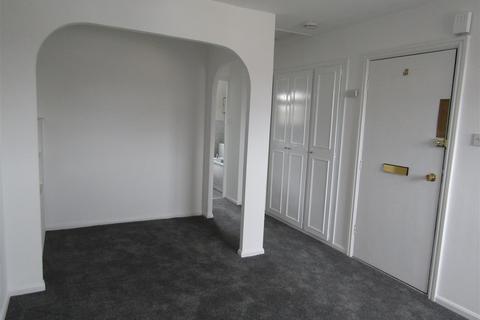 undefined, Farm Close, Northway, Tewkesbury