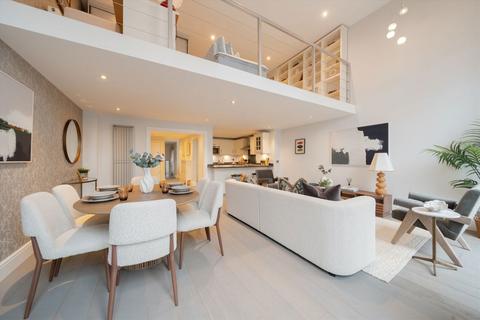 2 bedroom flat for sale, St. Stephens Gardens, London W2