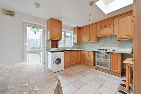 undefined, Montrose Road, Wealdstone, Harrow, HA3