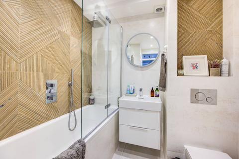 undefined, Gloucester Terrace, Bayswater, London, W2