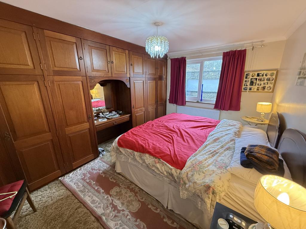 Ground Floor Rear Double Bedroom 3