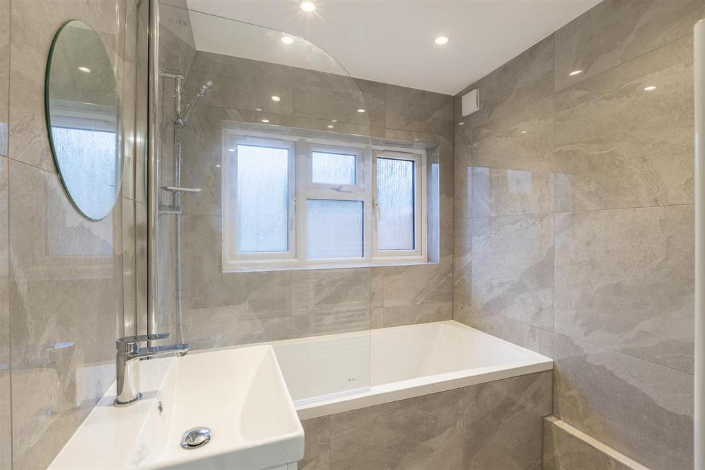 Flat 1 - 21 Grove Rd-13 copy.jpg