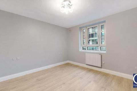 undefined, Fairclough Street, London, E1