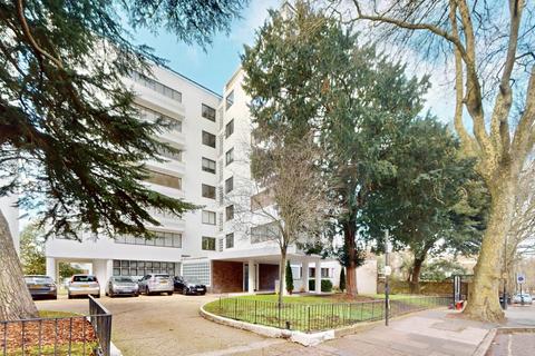 2 bedroom apartment to rent, North Hill, London N6