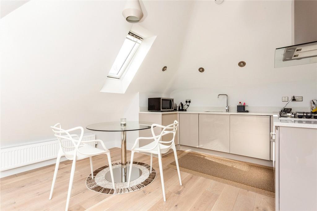 Dining Area/Kitchen