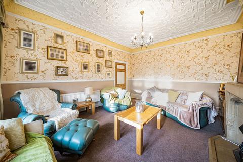 4 bedroom detached house for sale, Padiham Road, Burnley BB12