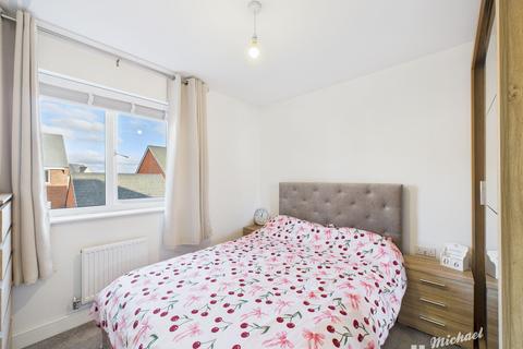2 bedroom end of terrace house for sale, Whinham Green, Aylesbury