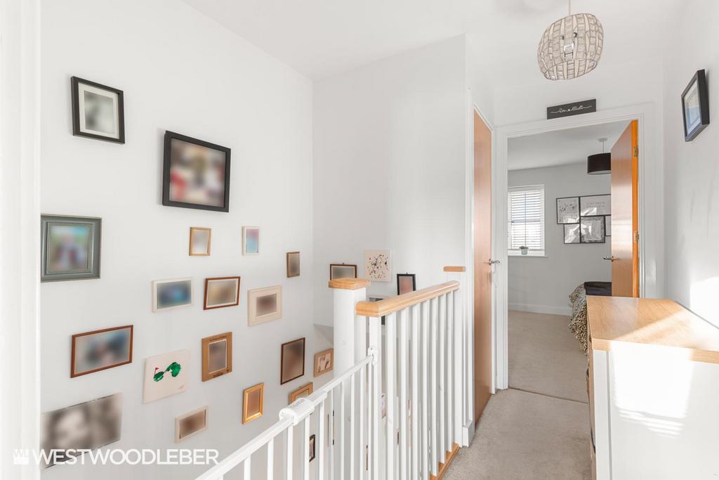 Cornwell Close 8.jpg