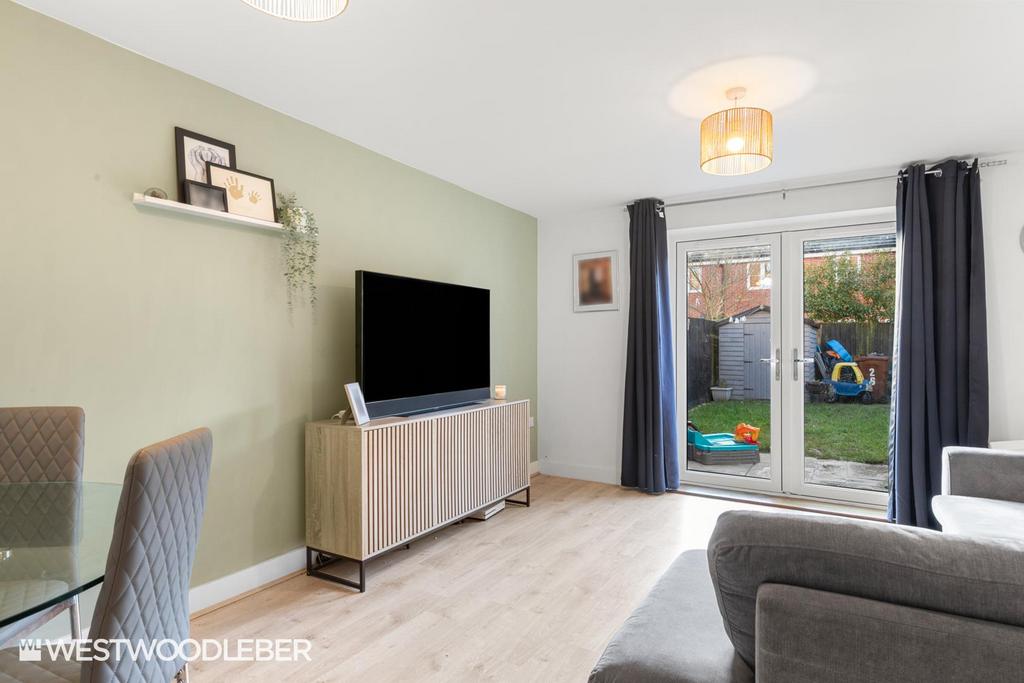 Cornwell Close 12.jpg