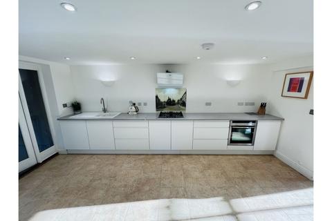 4 bedroom semi-detached house for sale, Candlers Lane, Harleston, IP20