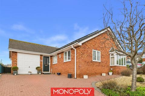 Llys Y Wennol, Denbigh LL16