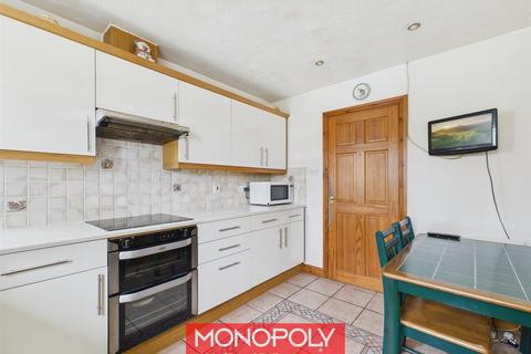 3 bedroom bungalow for sale, Llys Y Wennol, Denbigh LL16