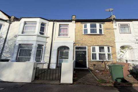2 bedroom house to rent, Goodall Road, Leyton, London